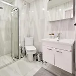 Cozy Oasis In Moda Steps To Seafront *