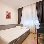 Διαμέρισμα Cozy Oasis In Moda Steps To Seafront Κωνσταντινούπολη
