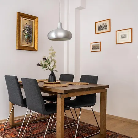 Your Oasis In Lively Moda, Near Sea Apartment