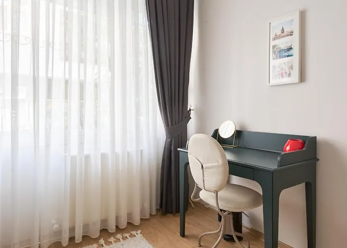 Cozy Oasis In Moda Steps To Seafront اسطنبول