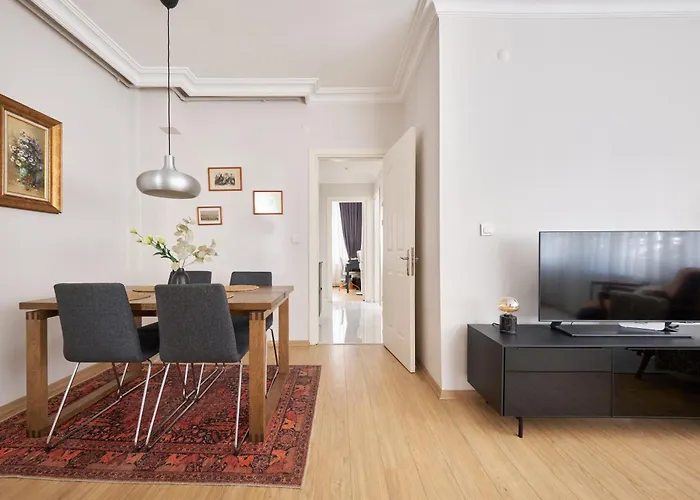 Cozy Oasis In Moda Steps To Seafront *