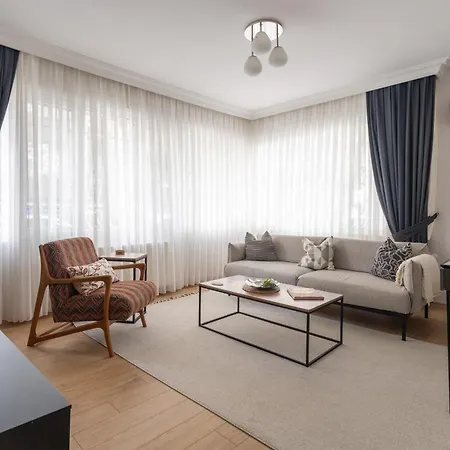 Апартаменты Cozy Oasis In Moda Steps To Seafront Стамбул